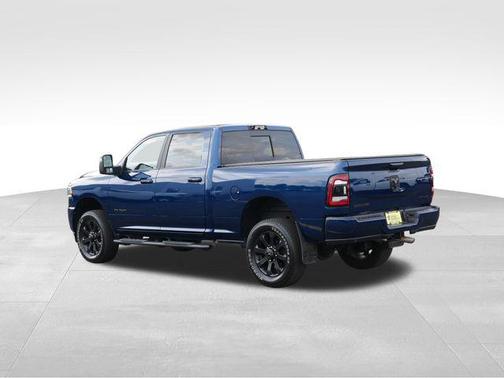 2023 RAM 2500 Laramie Crew Cab 4x4 6'4' Box