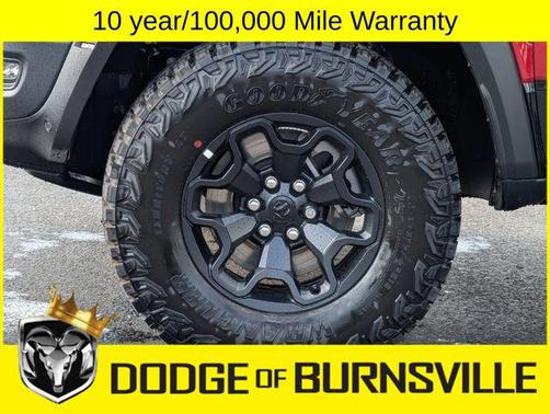 Molten Red Pearlcoat 2026 RAM 1500 RHO Crew Cab 4x4 5'7' Box