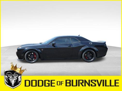 Pitch Black Clearcoat 2022 Dodge Challenger SRT Hellcat