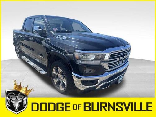 Diamond Black Crystal Pearlcoat 2019 RAM 1500 Laramie