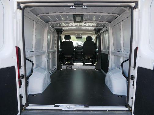2025 RAM ProMaster 1500 Low Roof