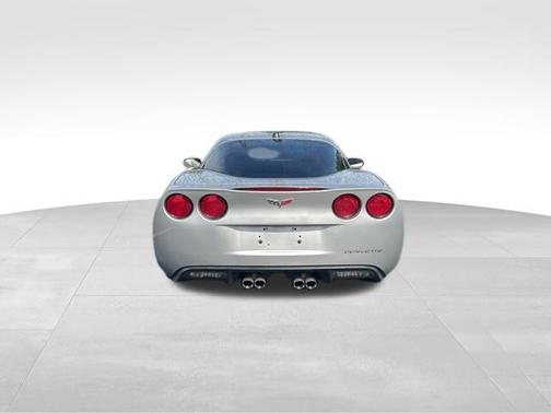 2005 Chevrolet Corvette Base