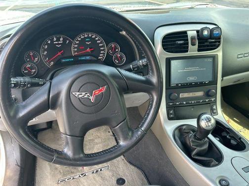2005 Chevrolet Corvette Base