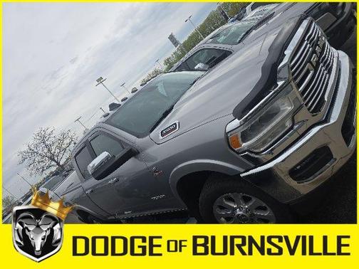 Billet Silver Metallic Clearcoat 2022 RAM 3500 Laramie Crew Cab 4x4 6'4' Box