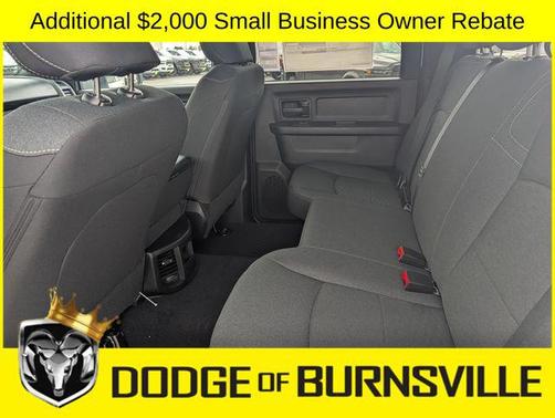 Bright White Clearcoat 2026 RAM 3500 Tradesman Crew Cab 4x4 8' Box