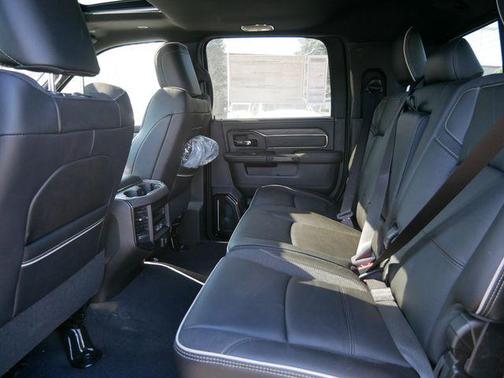 2025 RAM 3500 Limited Mega Cab 4x4 6'4' Box