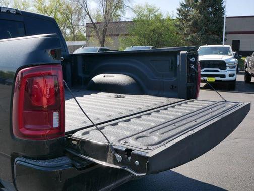 2025 RAM 3500 Limited Mega Cab 4x4 6'4' Box