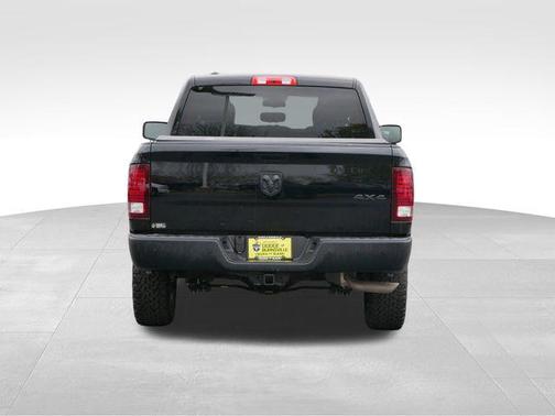 2022 RAM 1500 Classic Warlock Quad Cab 4x4 6'4' Box