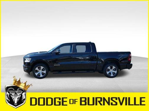 Diamond Black Crystal Pearlcoat 2023 RAM 1500 Laramie