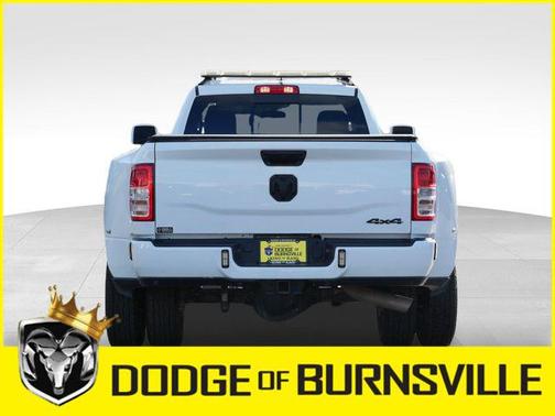 2024 RAM 3500 Tradesman Regular Cab 4x4 8' Box