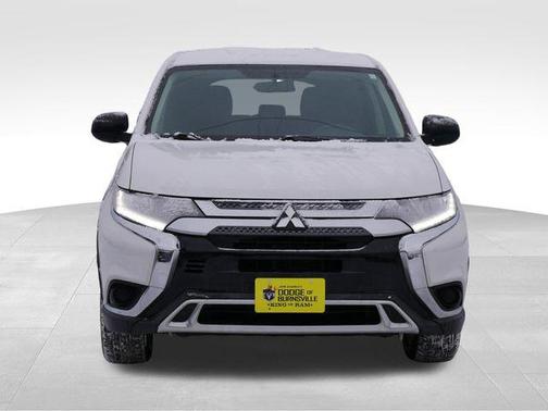 2020 Mitsubishi Outlander ES
