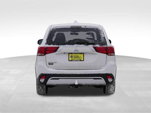 2020 Mitsubishi Outlander ES