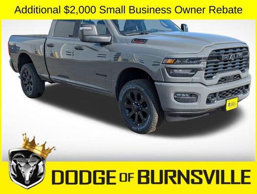 Ceramic Gray Clearcoat 2026 RAM 3500 Big Horn Crew Cab 4x4 6'4' Box