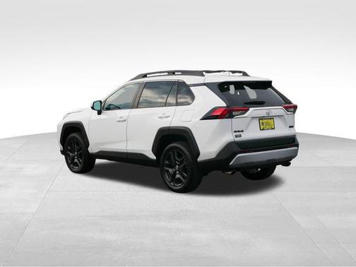2023 Toyota RAV4 Adventure