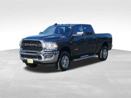2021 RAM 2500 Tradesman Crew Cab 4x4 6'4' Box