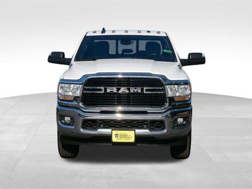 2021 RAM 2500 Big Horn Crew Cab 4x4 6'4' Box