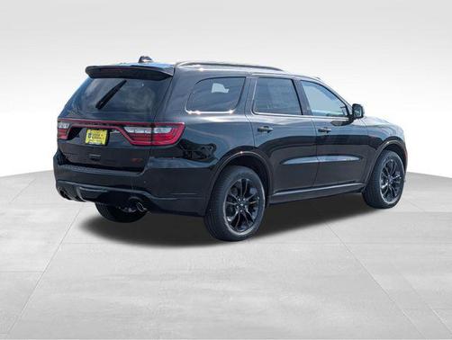 DB Black Clearcoat 2026 Dodge Durango GT Plus