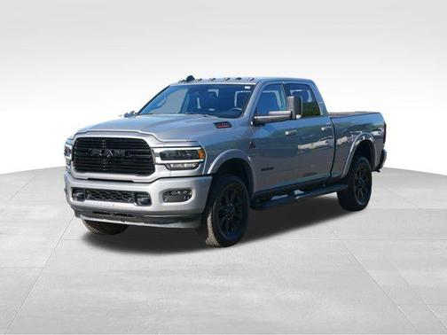 2022 RAM 2500 Laramie Crew Cab 4x4 6'4' Box