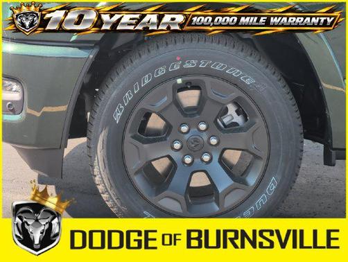 Serrano Green Metallic 2026 RAM 1500 Big Horn/Lone Star
