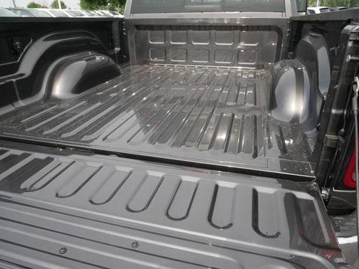 2025 RAM 3500 Tradesman Crew Cab 4x4 6'4' Box