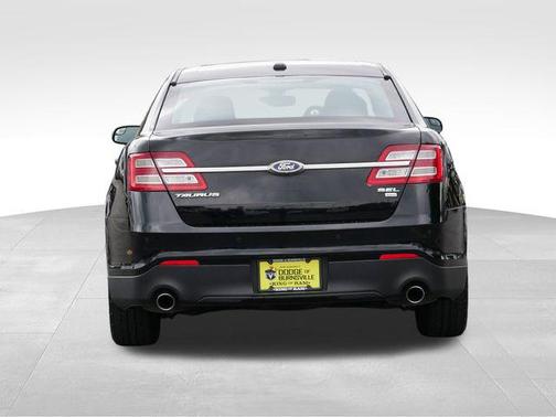 2016 Ford Taurus SEL