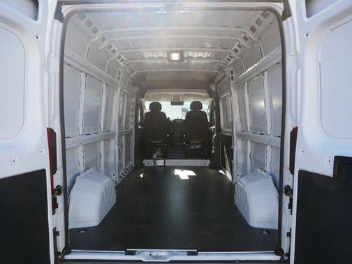 2025 RAM ProMaster 2500 Tradesman