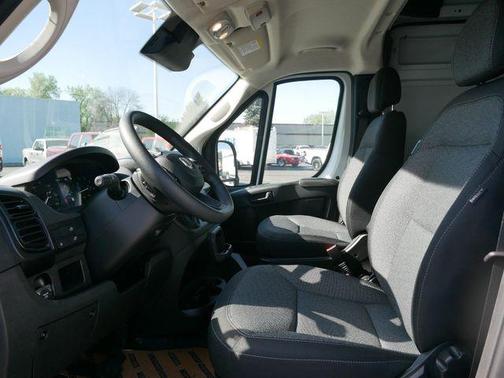 2025 RAM ProMaster 2500 Tradesman
