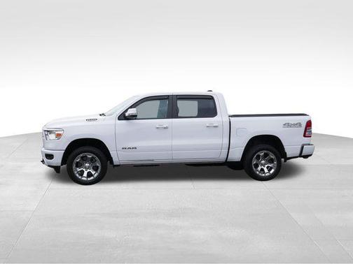 Bright White Clearcoat 2020 RAM 1500 Big Horn/Lone Star