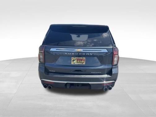 Shadow Gray Metallic 2021 Chevrolet Suburban Premier