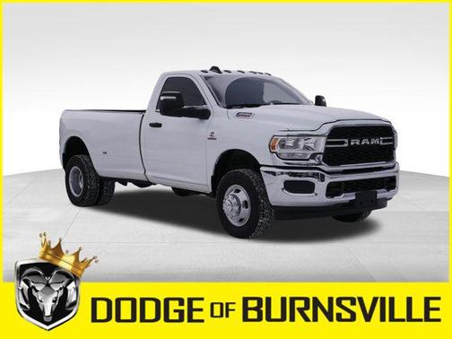 2024 RAM 3500 Tradesman Regular Cab 4x4 8' Box