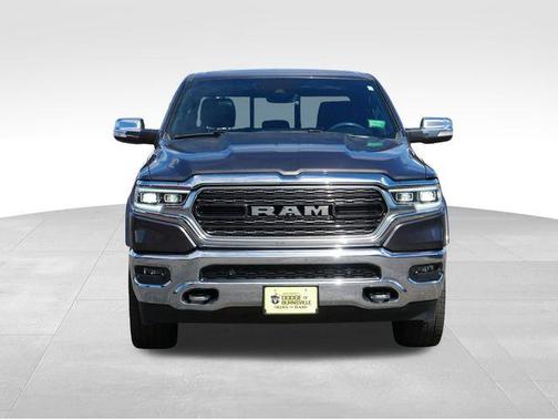 Granite Crystal Metallic Clearcoat 2020 RAM 1500 Limited
