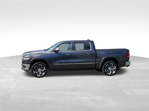 Granite Crystal Metallic Clearcoat 2020 RAM 1500 Limited