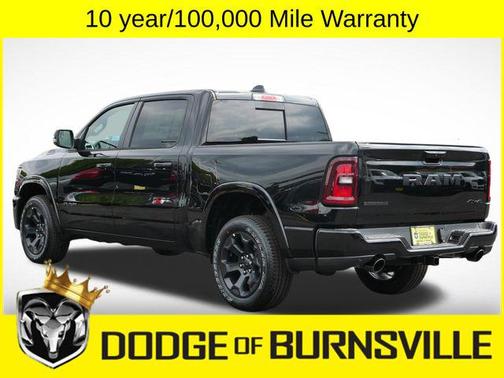 Diamond Black Crystal Pearlcoat 2026 RAM 1500 Big Horn/Lone Star