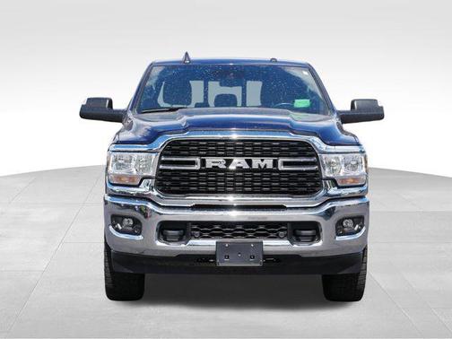 2022 RAM 3500 Big Horn Mega Cab 4x4 6'4' Box