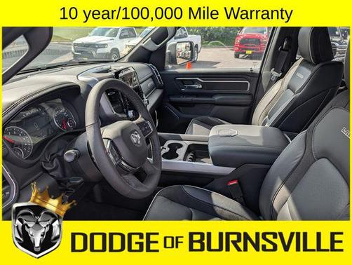 Diamond Black Crystal Pearlcoat 2026 RAM 1500 Laramie