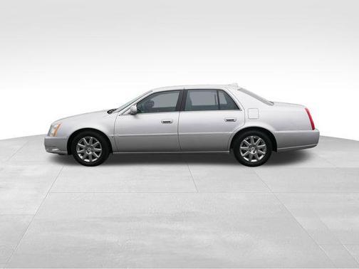 2009 Cadillac DTS 1SB