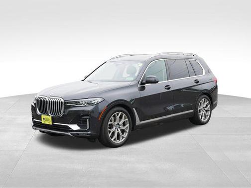 Dark Graphite Metallic 2022 BMW X7 xDrive40i