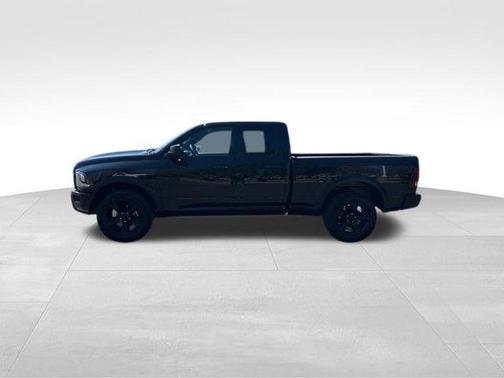 2022 RAM 1500 Classic Warlock Quad Cab 4x4 6'4' Box