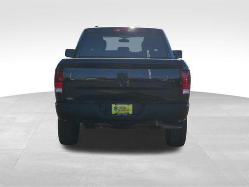 2022 RAM 1500 Classic Warlock Quad Cab 4x4 6'4' Box
