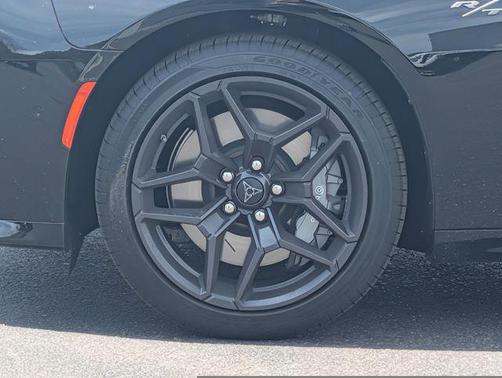 Diamond Black Crystal Pearlcoat 2026 Dodge Charger R/T Scat Pack