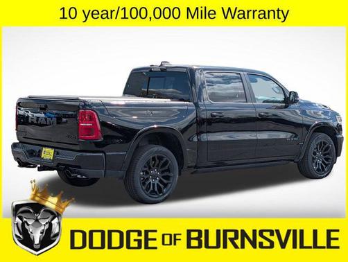 Diamond Black Crystal Pearlcoat 2026 RAM 1500 Limited