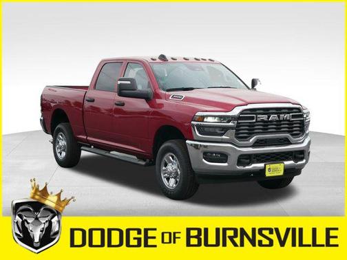 2025 RAM 3500 Tradesman Crew Cab 4x4 6'4' Box