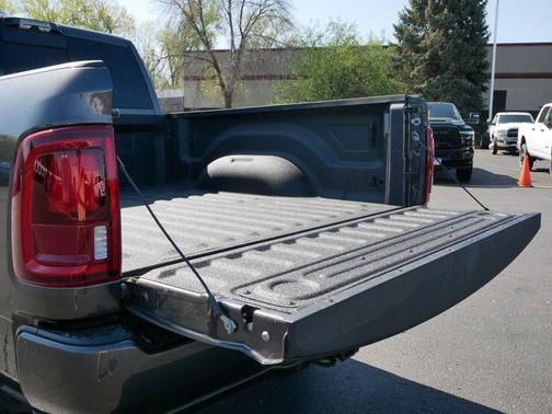2025 RAM 3500 Laramie Crew Cab 4x4 6'4' Box