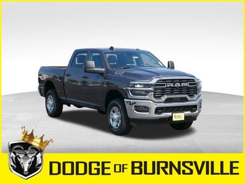 2025 RAM 3500 Tradesman Crew Cab 4x4 6'4' Box