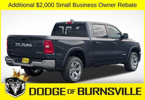 Diamond Black Crystal Pearlcoat 2026 RAM 3500 Laramie Crew Cab 4x4 8' Box
