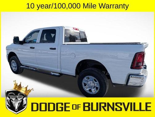 2026 RAM 3500 Tradesman Crew Cab 4x4 6'4' Box