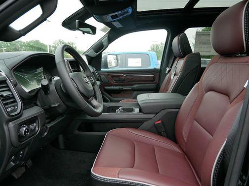 2025 RAM 1500 Limited
