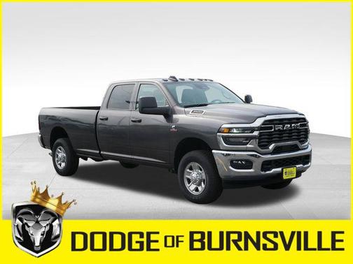 2025 RAM 3500 Tradesman Crew Cab 4x4 8' Box
