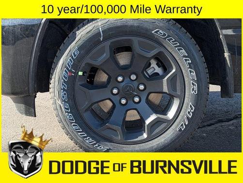 Diamond Black Crystal Pearlcoat 2026 RAM 1500 Big Horn/Lone Star