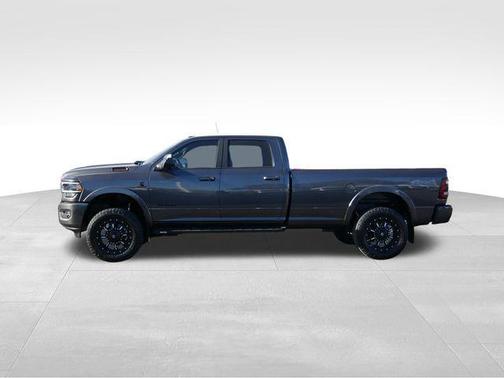 2019 RAM 2500 Laramie Crew Cab 4x4 8' Box